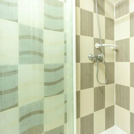 Au Pied Des Pistes *